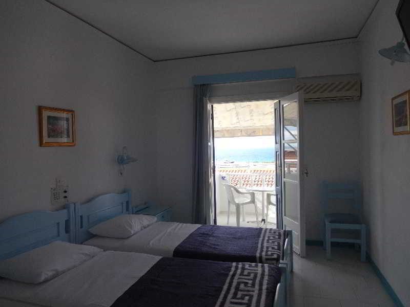 פיתגוריו Remezzo Hotel & Studios מראה חיצוני תמונה