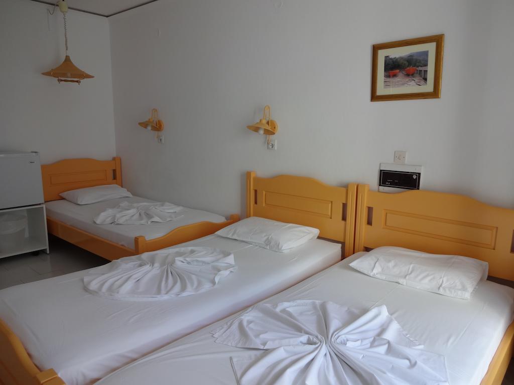 פיתגוריו Remezzo Hotel & Studios מראה חיצוני תמונה