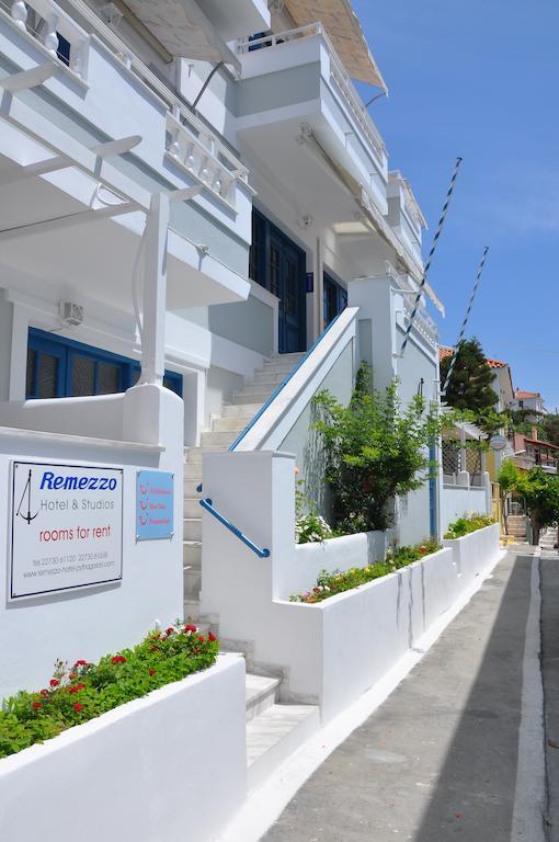 פיתגוריו Remezzo Hotel & Studios מראה חיצוני תמונה
