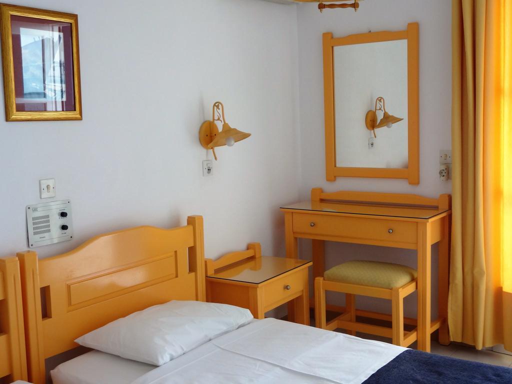 פיתגוריו Remezzo Hotel & Studios מראה חיצוני תמונה
